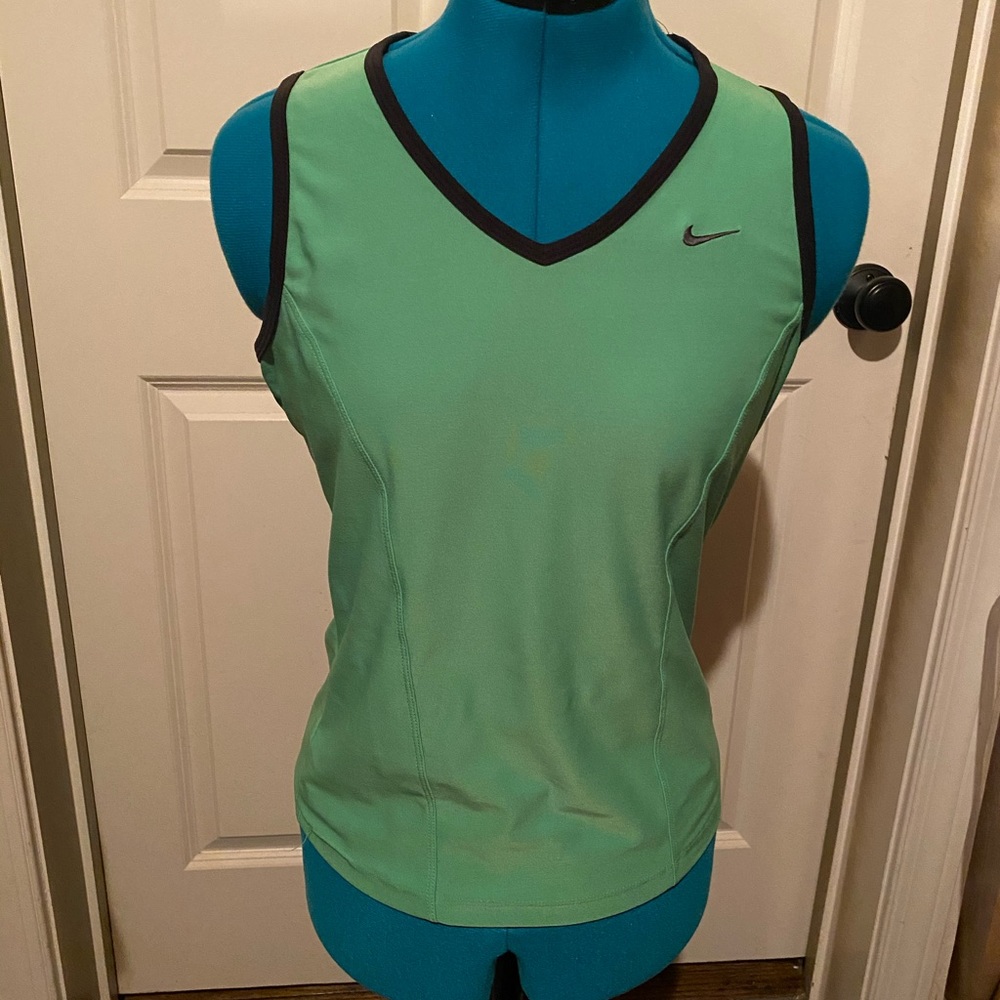 Nike dri-fit tank